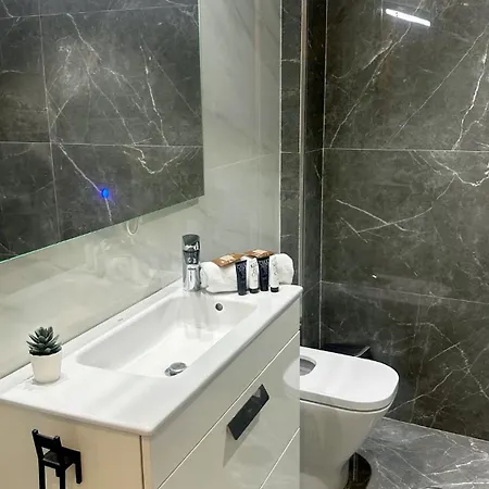 Urban Flat Class Apartment